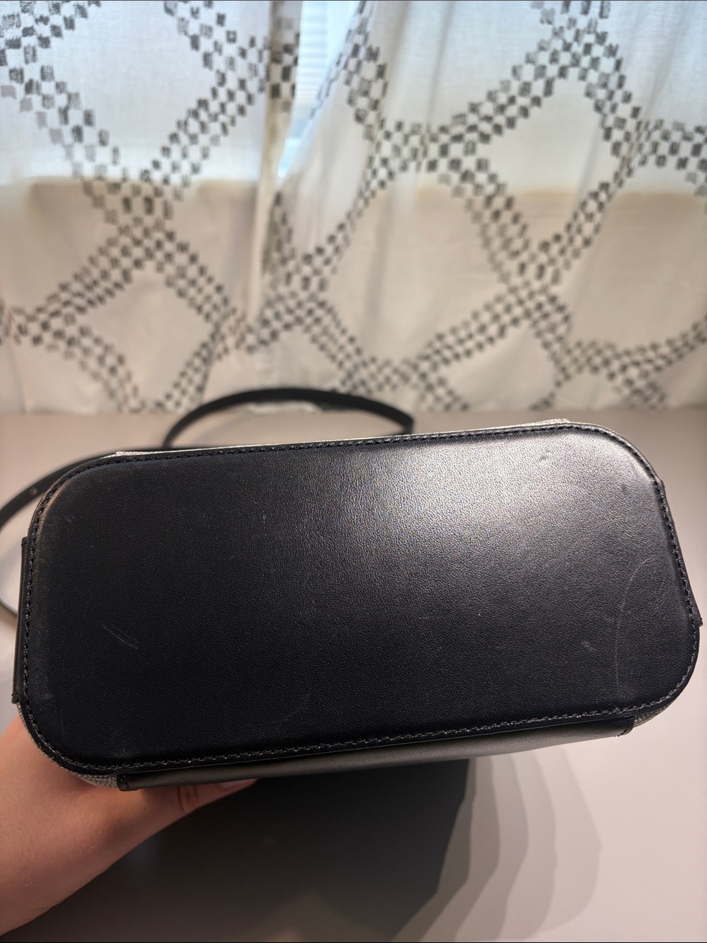 Brahmin Margo Leather Crossbody Bag in Black and White with Gold Hardware - Picture 8 of 9